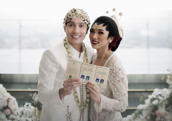 SAH! Ini 12 Potret Manis Pernikahan Isyana Sarasvati dan Rayhan Maditra. Awas Jomblo Pada Baper!