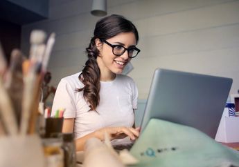 Gelontorkan Dana Rp 7,2 Triliun, Kini Guru dan Murid Bisa Lebih Lega, Kemendikbud Bakal Berikan Subsidi Kuota Internet Siswa dan Guru Selama 4 Bulan ke Depan!