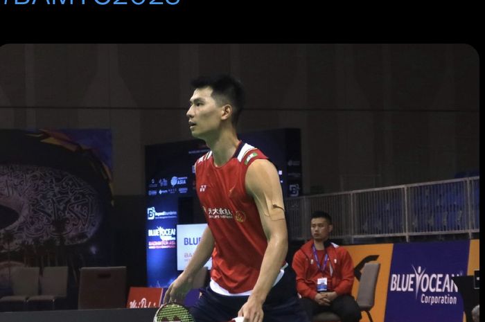 Zhao Jun Peng saat berlaga di ajang Kejuaraan Beregu Campuran Asia 2023.