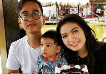 Penampilannya Dikenal Tak Neko-neko Meski Sandang Status Mantu Presiden, Gaya Selvi Ananda yang Tak Malu Lakukan Ini Saat Suapi Jan Ethes Sukses Curi Perhatian!