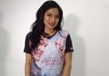 Punya Rambut Berkilau, Ini Dia Tips Rawat Rambut ala Titi Kamal
