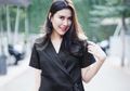 Cantiknya Syahnaz Sadiqah Meski Cuma Pakai Baju Tidur Saat Ajak Calon Bayi Kembar Liburan ke Australia