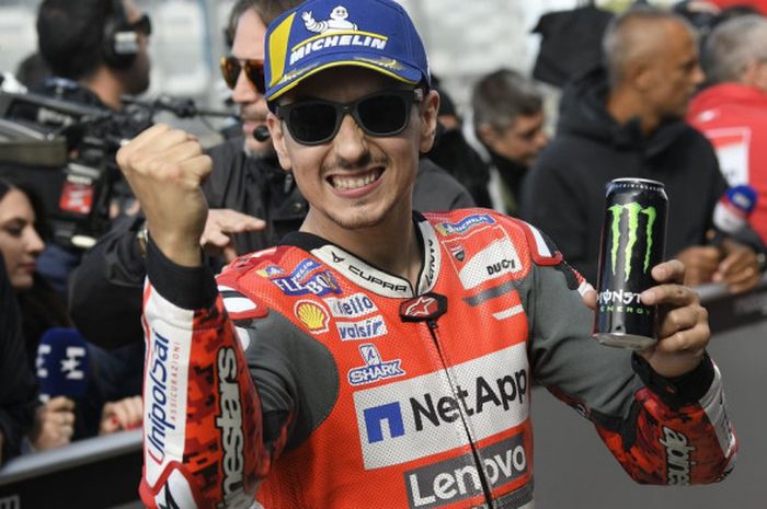 Pembalap Ducati, Jorge Lorenzo, sukses merebut pole position saat kualifikasi MotoGP Inggris di Sirkuit Silverstone