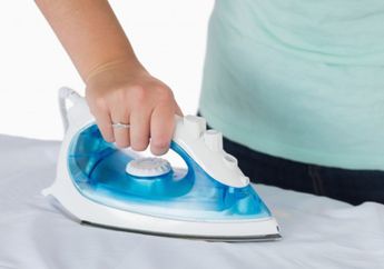 Begini Cara Mudah Atasi Noda Hangus di Setrika dan Panci Moms