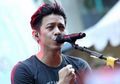 Tak Kalah dari Putranya yang Digilai Banyak Wanita, Ibunda Ariel Noah Juga Punya Paras Mempesona, Terlihat Awet Muda Meski Sudah Berusia Senja