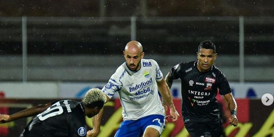 Bruno Cantanhede Kembali Buat Brace, Persib Unggul dari Madura United pada Babak Pertama