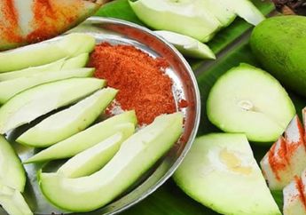 3 Khasiat Utama Makan Mangga Muda saat Cuaca Panas. Bikin Tubuh Sejuk!