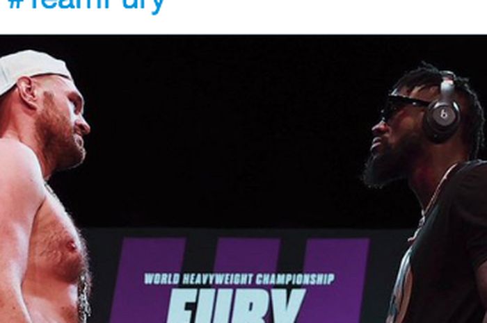 Tyson Fury (kiri) dan Deontay Wilder (kanan) saat sesi tatap muka usai konferensi pers duel, di Las Vegas, Amerika Serikat, Rabu (16/6/2021).