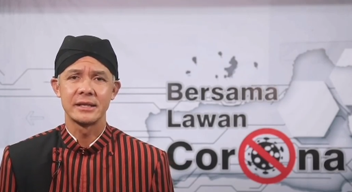 Reaksi Ganjar Pranowo Diminta Cuci Sendiri Masker Kain Kiriman Ivan Gunawan Bapak Jangan Males