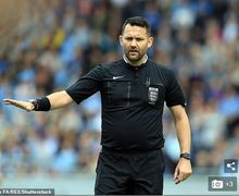 Konyol, Wasit Liga Inggris Dihukum Gara-gara Ganti Tos Koin dengan Main Suit