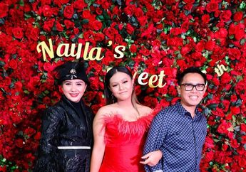 Intip 4 Cara Anak Eko Patrio, Nayla Ayu Tampil Keren Pakai Rok Denim!