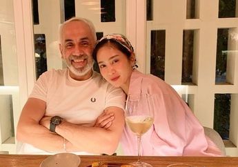 Kondisi Kesehatan Bunga Zainal Menurun, Sukhdev Singh Unggah Potret Istri Tercinta yang Terbaring Lemah di Ranjang Rumah Sakit, Berikut Doa yang Dipanjatkan!