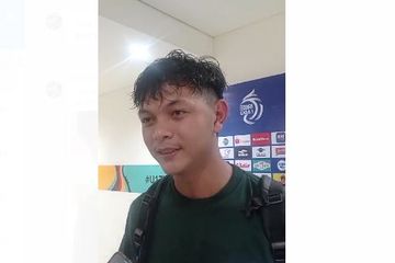Saddam Gaffar menjadi salah satu aktor kemenangan PSS Sleman saat mencukur Arema FC 4-1 dalam laga pekan ke-31 Liga 1 di Stadion Manahan, Solo, Senin (15/4/2024).