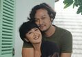 Dwi Sasono Diduga Terseret Kasus Narkoba, Lihat Tampilan Seksi Istrinya Pakai Bikini Motif Batik Saat di Pantai yang Jadi Sorotan!