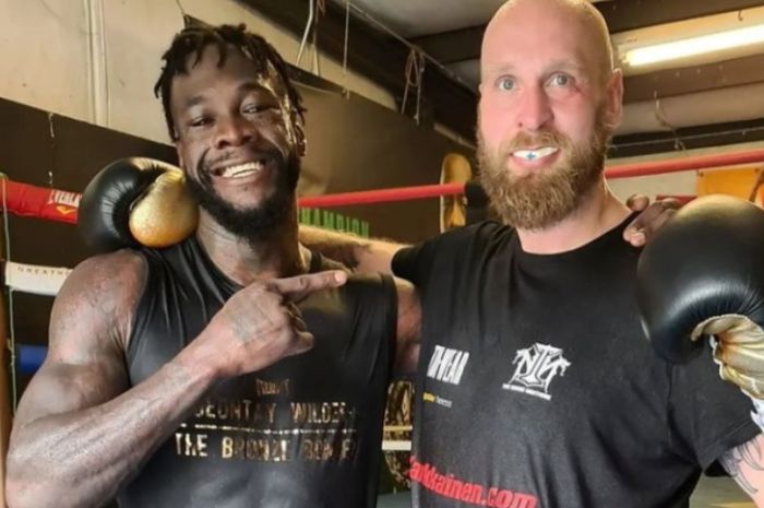 Deontay Wilder akan menghadapi petinju yang pernah menjadi lawan sparringnya selama bertahun-tahun, Robert Helenius.