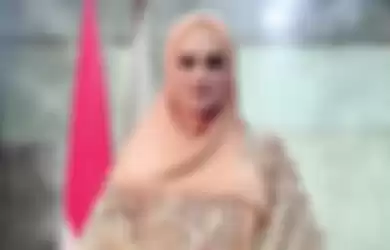 Kena Hujat Netizen Gegara Penampakan Dapur Kumuhnya Tersorot Kamera, Mulan Jameela Mendadak Pamer Istana Mewah 3 Lantai Lengkap dengan Kolam Renang Indoor, Rumah Siapa?