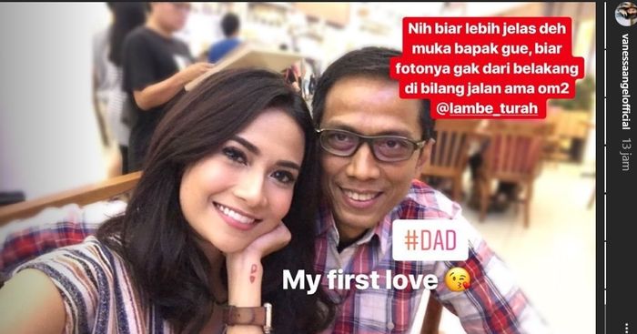 Foto Vanessa Angel dan Sang Ayah