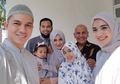 Jarang Tersorot, Lihat Tampilan Anggun Santi Asoka Mala, Ibu Sambung Zaskia dan Shireen Sungkar yang Usianya Lebih Muda