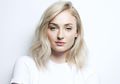 Joe Jonas Selamatkan Hidup Sophie Turner Saat Siklus Menstruasinya Berhenti Selama Setahun