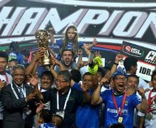 Persib Bandung dan Telur Mistis Berwarna Hijau di Semifinal Liga Indonesia
