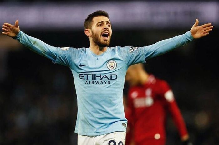 Pemain Manchester City, Bernardo Silva berharap agar rival sekotanya Manchester United mampu mengalahkan Liverpool guna memuluskan City menjadi juara musim ini.