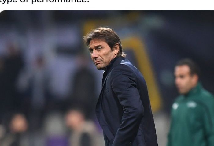 Pelatih Tottenham Hotspur, Antonio Conte.