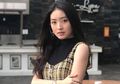 Lihat Cantiknya Natasha Wilona Saat Pakai Kebaya Bali Modern, Anggun Banget!