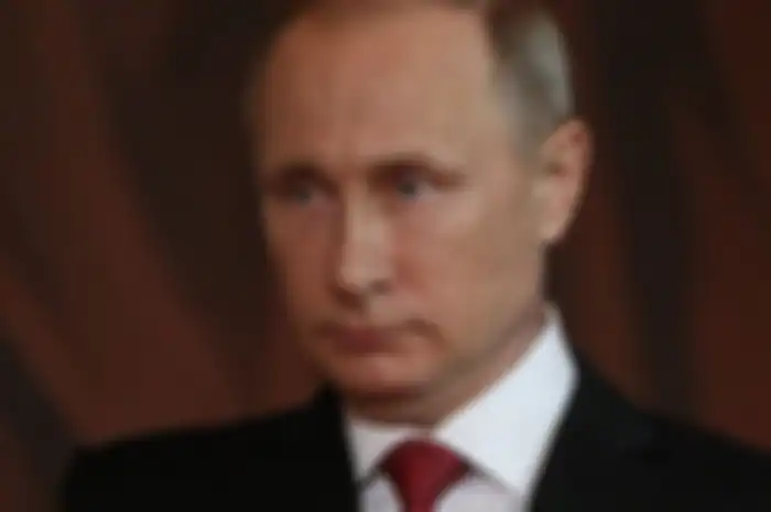 Menurut laporan ini, mereka yang dipecat oleh Vladimir Putin termasuk juru masak, pencuci, pengawal, dll.