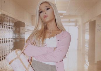 Ariana Grande Sukses Samakan Rekor yang Dipegang The Beatles Selama 55 Tahun!