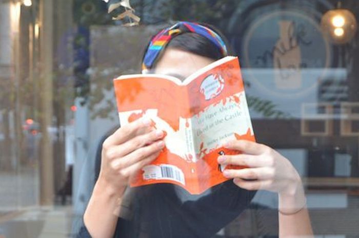Hari Buku Nasional 2021 : Hari Buku Nasional : Hari buku nasional merupakan perayaan untuk memperingati pentingnya budaya membaca.