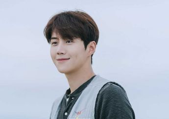 SALT Ent Konfirmasi Kim Seon Ho Tetap Bintangi Film Sad Tropical