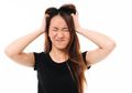Bukan Uban! Ternyata Inilah Tanda-tanda Penuaan Pada Kulit Kepala dan Rambut