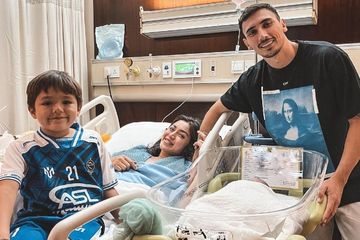 Kembali Miliki Bayi Setelah 8 Tahun Melahirkan El Barack, Jessica ...
