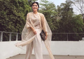 Bukan Merah, Ini 7 Outfits Warna Lain Seleb Indonesia Buat Natalan!