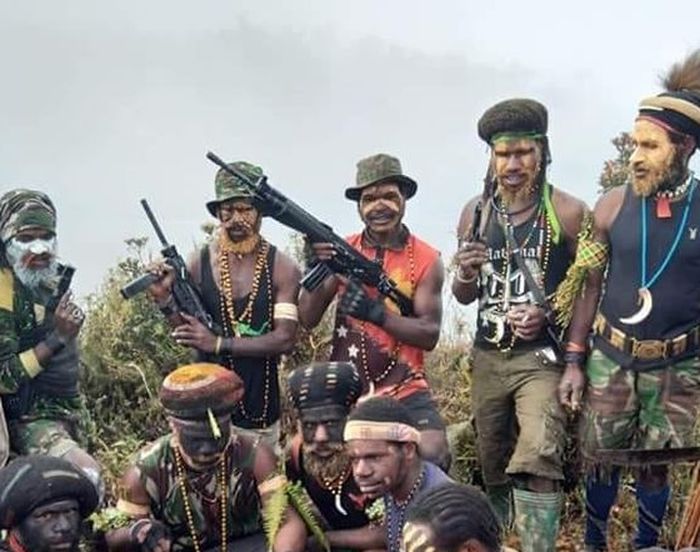 Sudah Salah Malah Minta Perang, Ulah KKB Egianus Kogoya yang Rusak Jembatan Penyeberangan Sebabkan Warga Nduga Kesulitan dapat Logistik