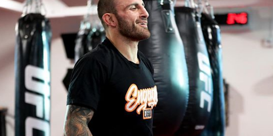 Kelas Bulu UFC Kian Brutal, Alexander Volkanovski Sampaikan Titahnya