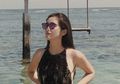 Seksinya Ranty Maria Pakai Sport Bra dan Celana Pendek Ketat Bergaya Sporty di Nusa Penida, Bali