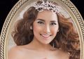 Ayu Ting Ting Pose Modis di Atas Motor RX-King, Netizen Langsung Sibuk Rebutan Minta Dibonceng!