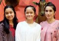Foto Bareng Anak, Ussy Sulistiawaty Tampil Bak ABG dengan Tas Ratusan Juta Rupiah, Netizen: Kayak Kakak Adik!