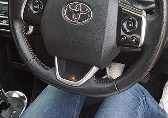 Newbie Kendarai Mobil Matik Andalkan Kaki Kanan Saja, Ini Alasannya