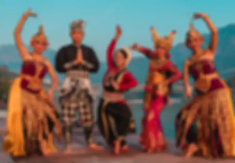 Cara Menunjukkan Budaya yang Ada di Indonesia, Simak Berikut Ini