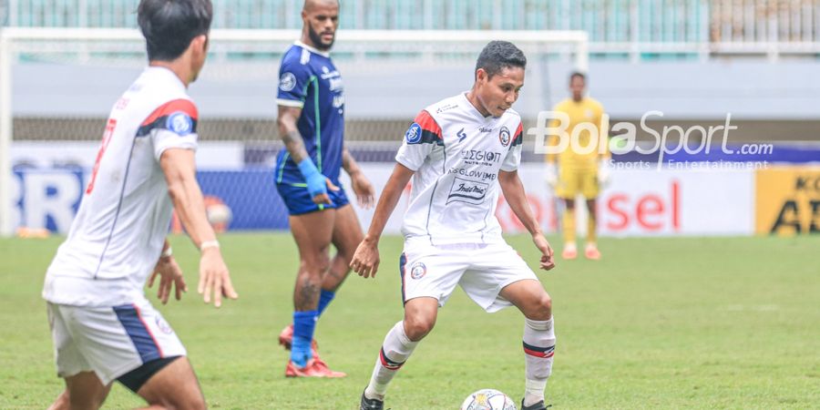 Arema FC Termotivasi Kalahkan Dewa United yang Tengah di Tren Positif