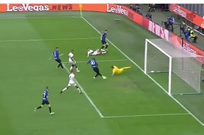 Romelu Lukaku gagal cetak gol dari peluang 99 persen, Inter Milan dipermalukan Fiorentina di Liga Italia (1/4/2023).