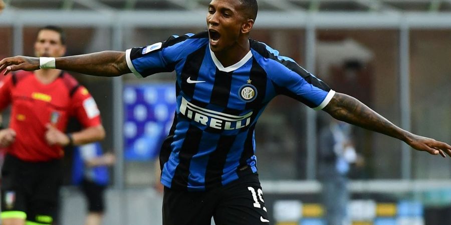 Jelang Inter Milan vs AC Milan - Ashley Young Positif COVID-19, Ibrahimovic Sudah Latihan Lagi