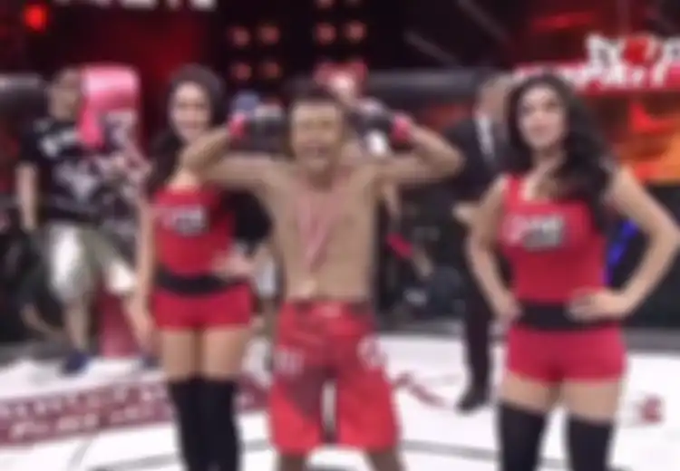 Viral Video Siva Aprilia Tersikut Petarung MMA: Inilah Lika-liku Profesi 'Gadis Ring', Bayarannya Wow!
