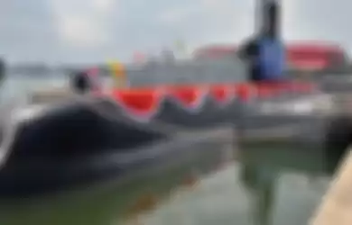 KRI Alugoro kapal selam buatan Indonesia.