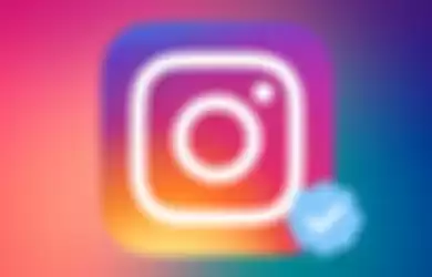 Ilustrasi centang biru Instagram.