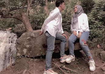 Pacar Unggah Foto Instagram, Putri Delina: Katanya Tidur, Tapi Update