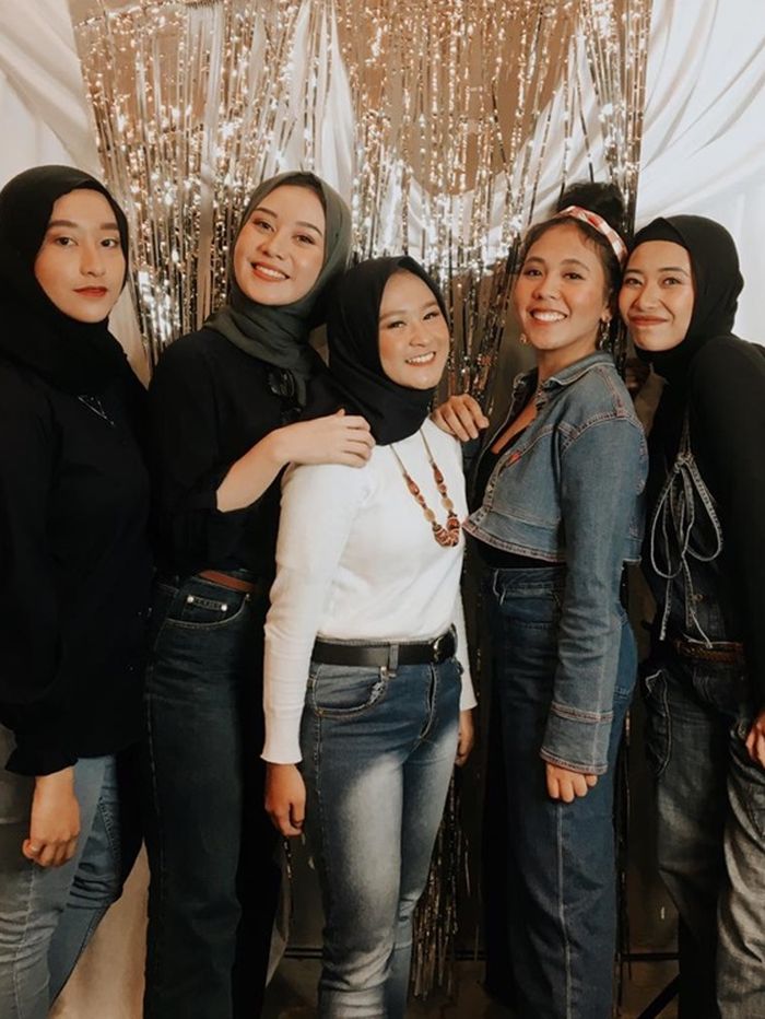 Asriyani Puteri bersama Stylobebs Batch 1