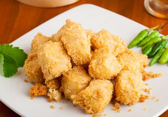 Buka-Bukaan, Pedagang Tahu Crispy Bongkar 3 Rahasia Lapisan Tepung Sukses Nempel di Kulit Tahu, Larutan Tepung Jadi Kunci